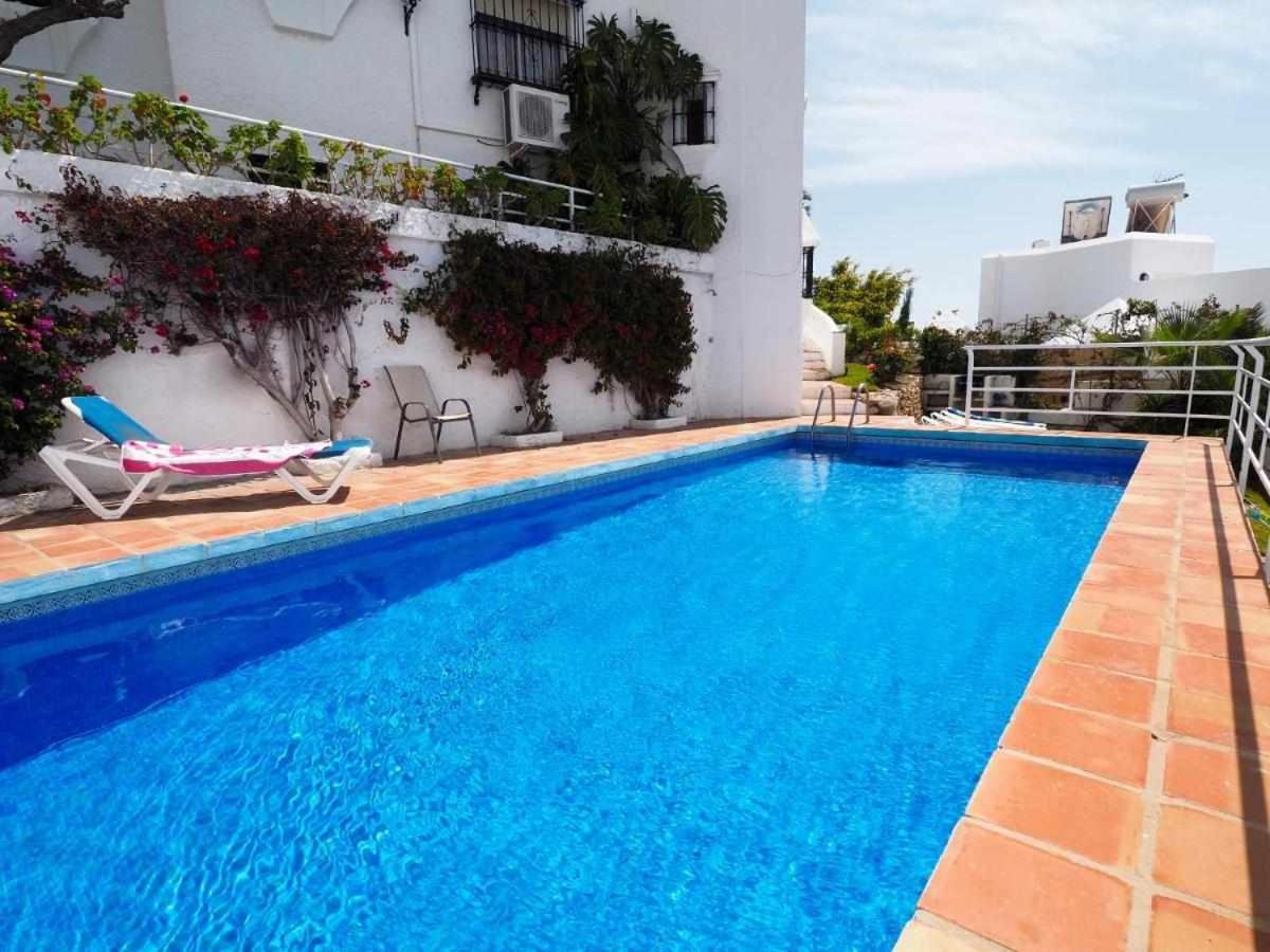 Villa Azahara Nerja Exterior photo