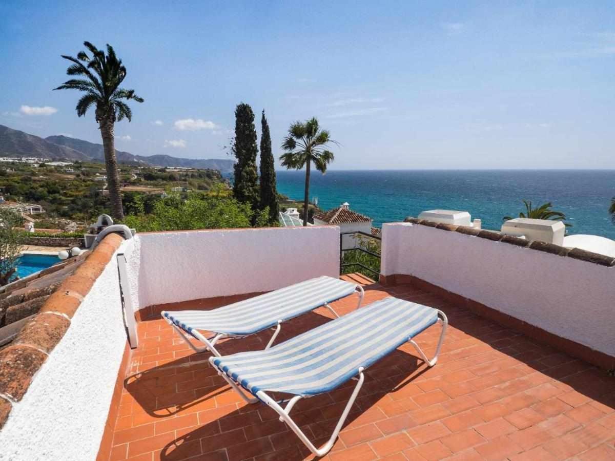 Villa Azahara Nerja Exterior photo